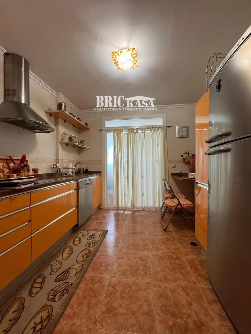 Cocina de Piso en venta en Cáceres con Aire acondicionado, Calefacción y Terraza