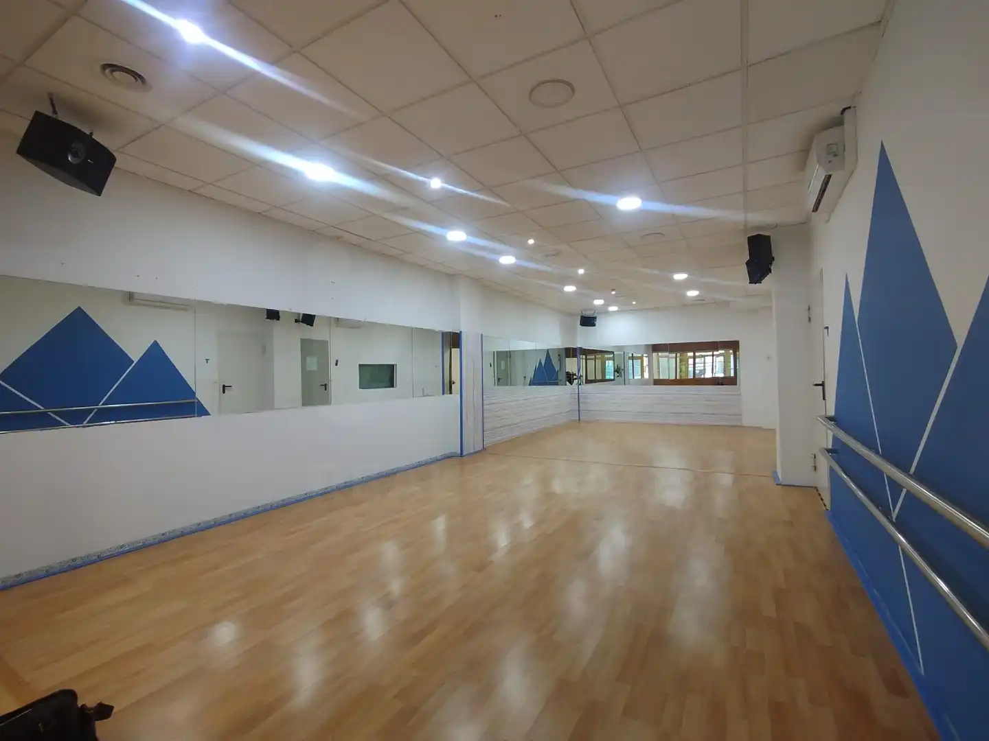 Business premises for sale in Ciudad Jardín - Tagarete - El Zapillo