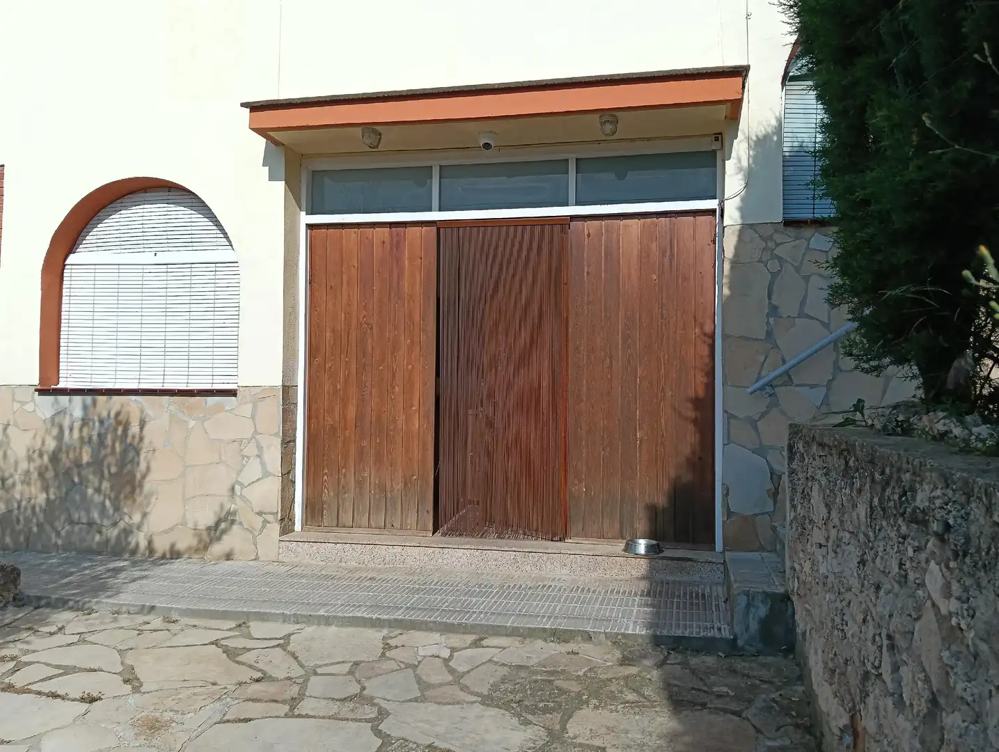 Exterior view of Houses for sale in La Pobla de Claramunt  with Private garden and Storage room