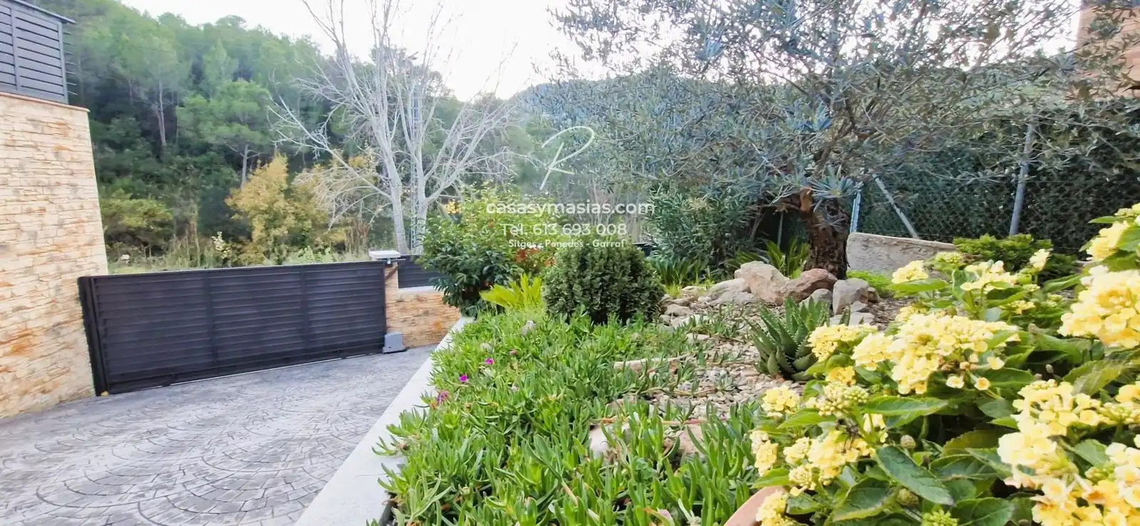 Jardín de Casa o chalet en venta en Vallirana con Aire acondicionado, Calefacción y Jardín privado