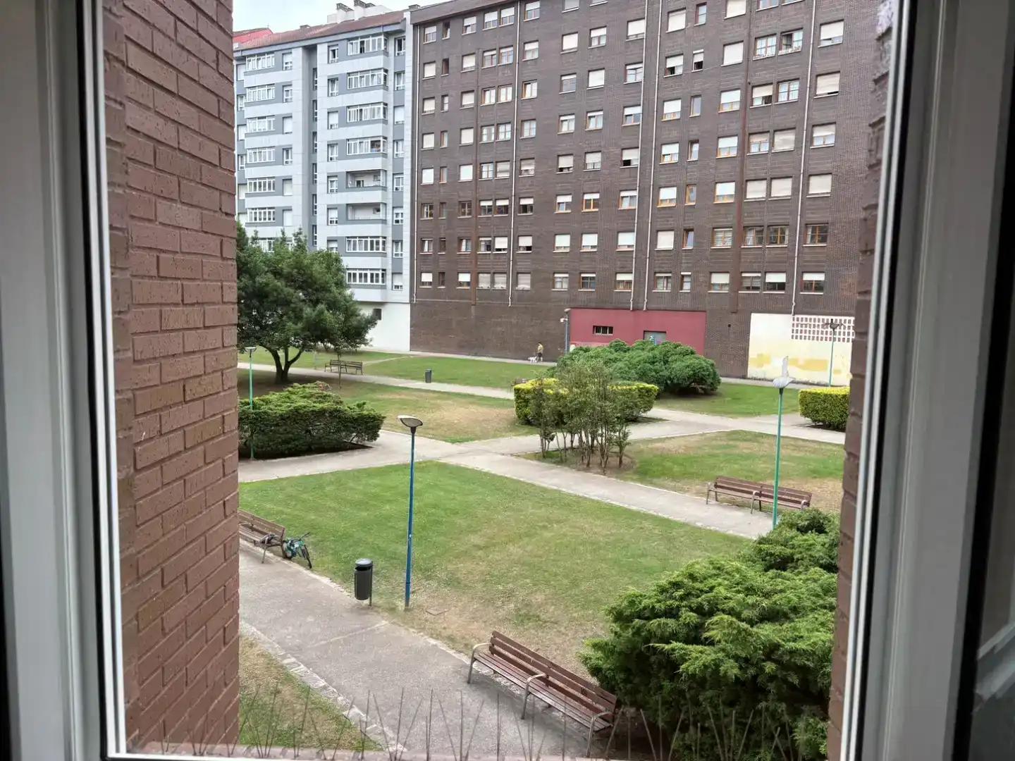 Vista exterior de Piso en venta en Avilés