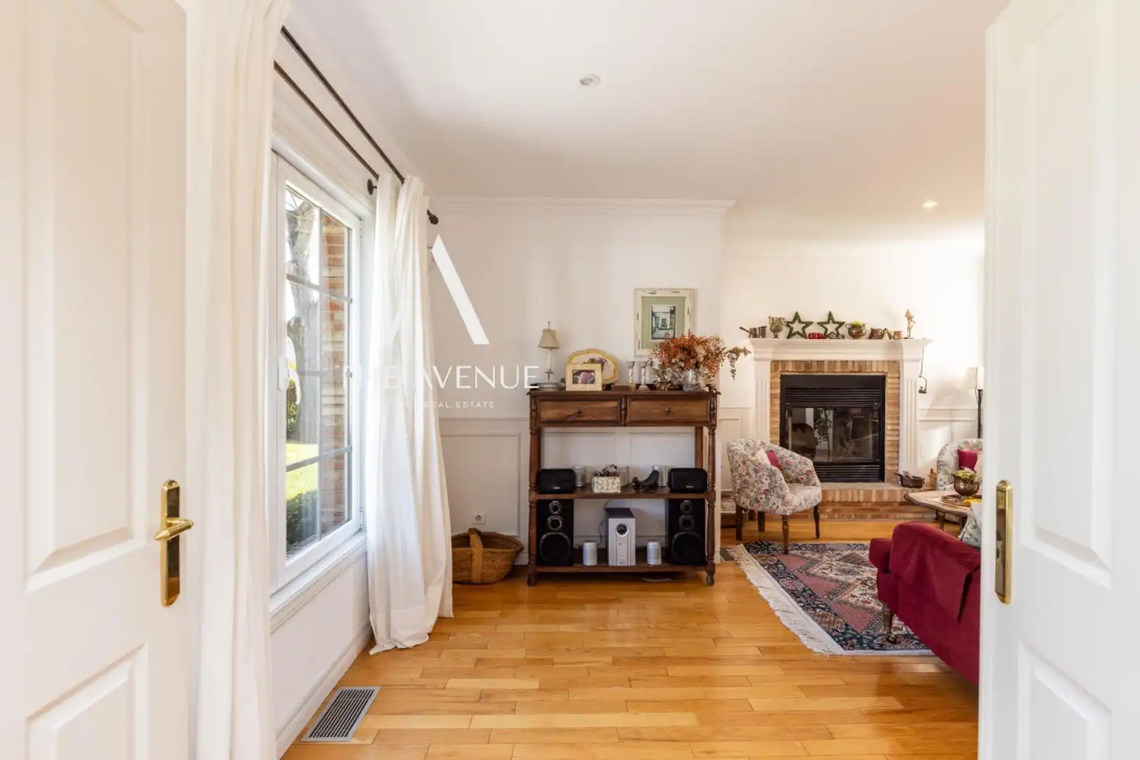 Sala de estar de Casa o chalet en venta en Boadilla del Monte con Calefacción, Jardín privado y Terraza