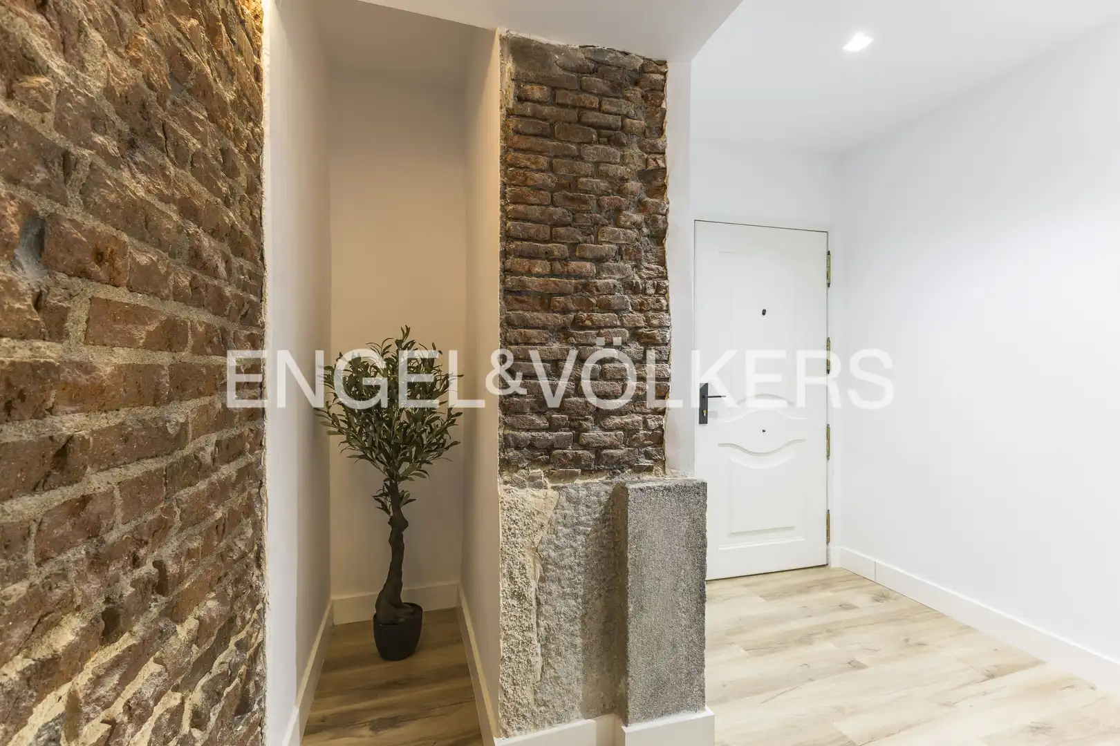 Wohnung zum Verkauf in Madrid mit Heizung und Möbliert