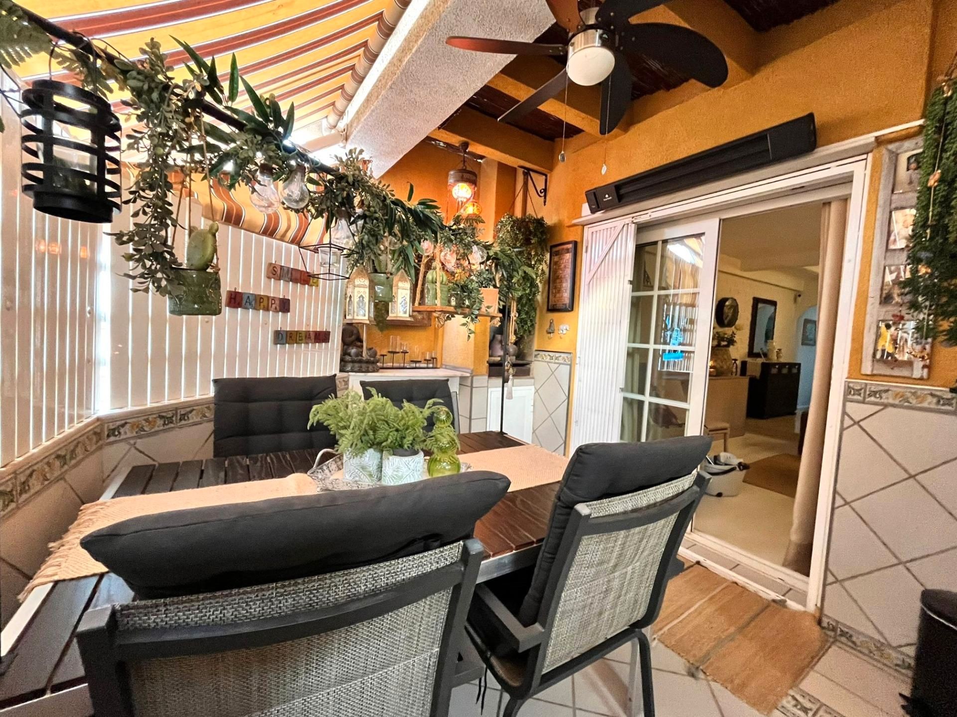 Terrassa de Àtic en venda en Torrevieja amb Aire condicionat, Terrassa i Moblat