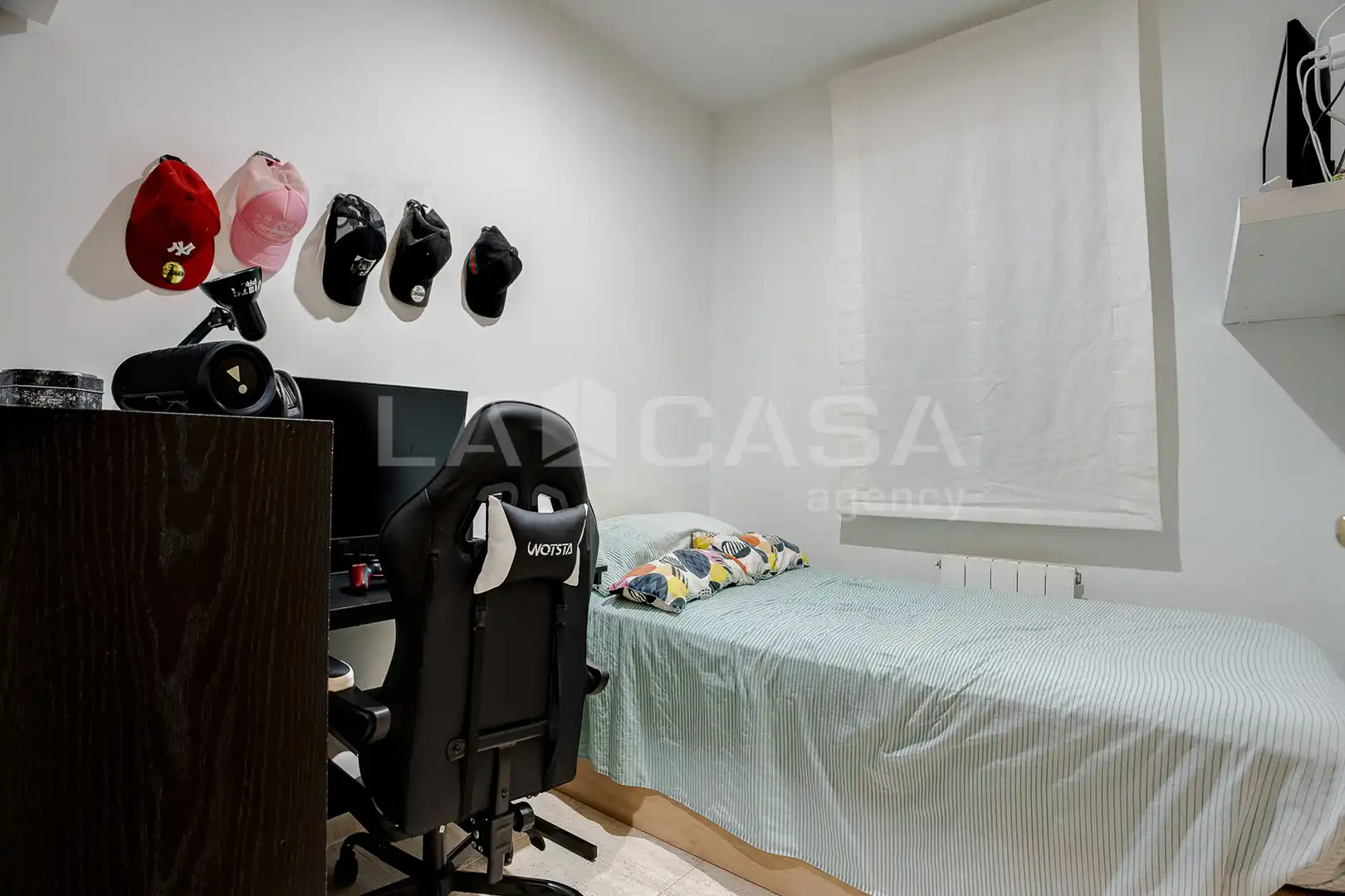 Bedroom of Flat for sale in Besós