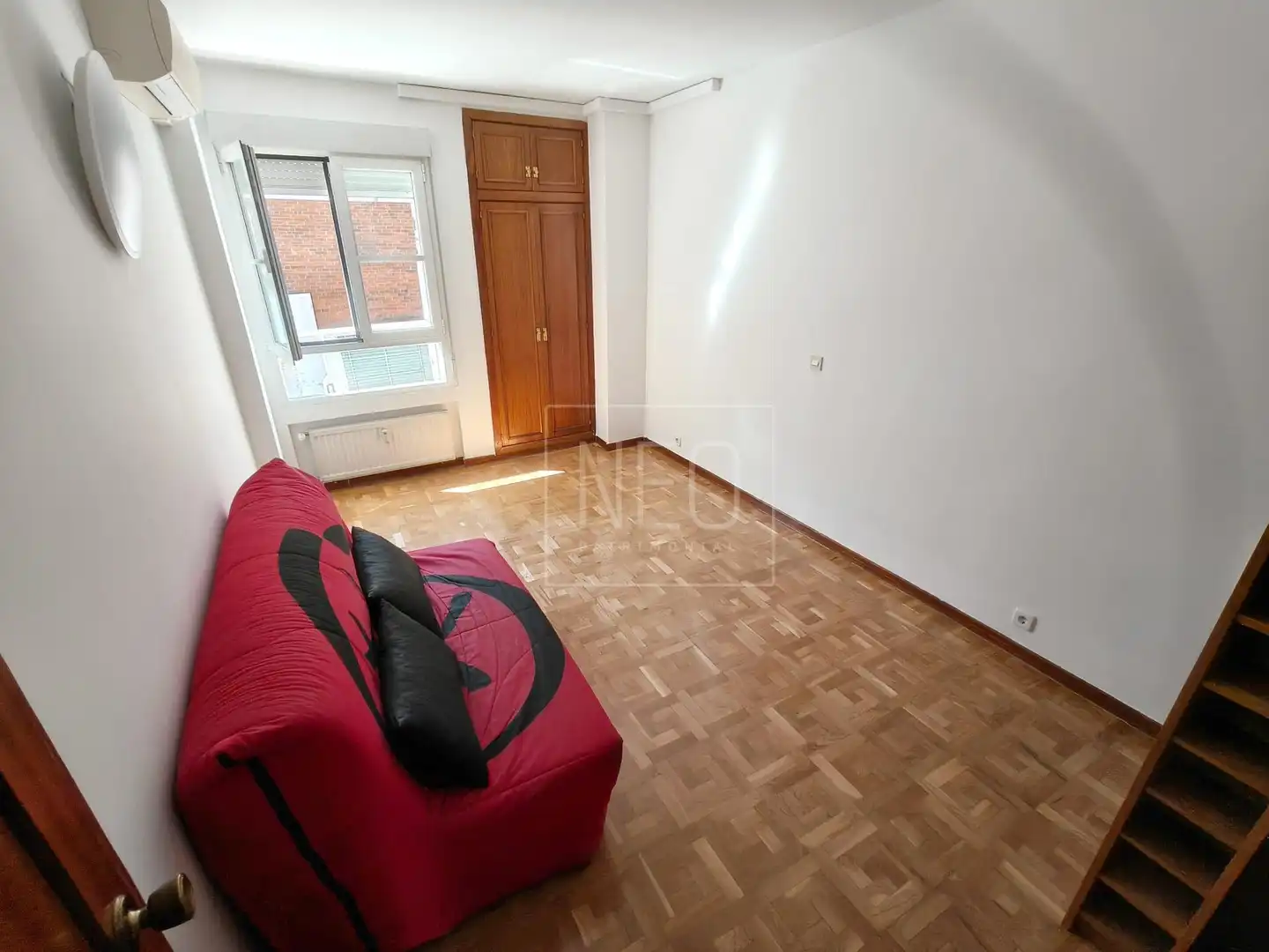 Schlafzimmer von Wohnung zum Verkauf in Las Rozas de Madrid mit Klimaanlage, Heizung und Parkett
