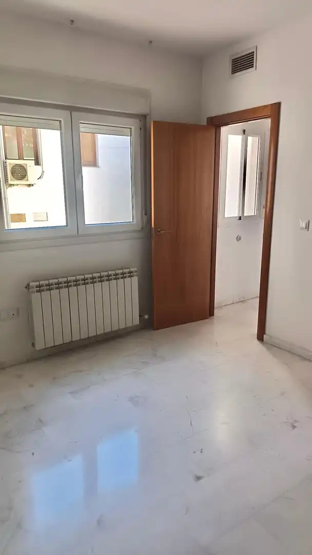 Flat for rent in Granada