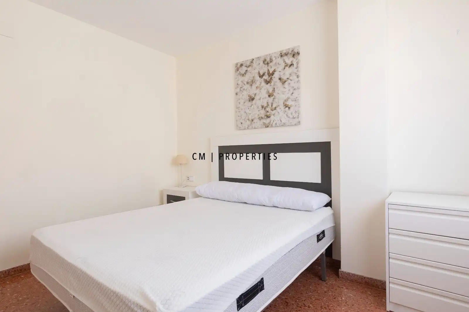 Schlafzimmer von Wohnung zur Miete in Valencia mit Klimaanlage, Heizung und Terrasse
