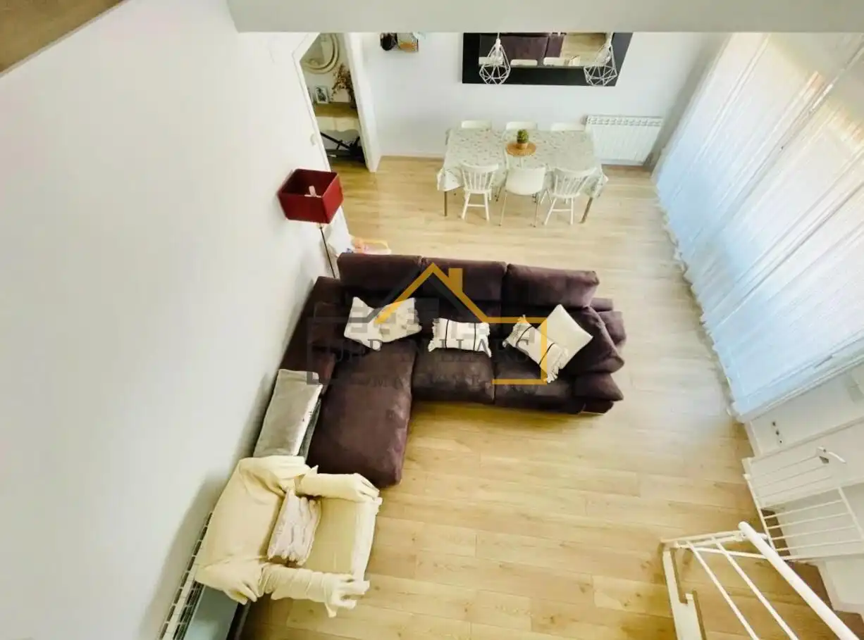 Wohnzimmer von Dachboden zum Verkauf in Mataró mit Klimaanlage, Heizung und Parkett