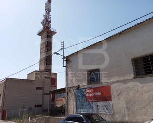 Vista exterior de Nau industrial en venda en San Martín de Valdeiglesias