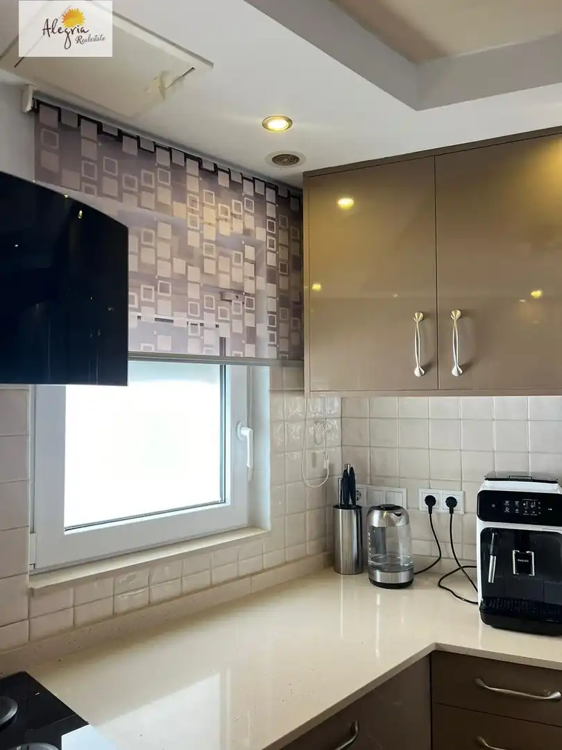 Cocina de Apartamento de alquiler en Valencia con Aire acondicionado, Calefacción y Amueblado