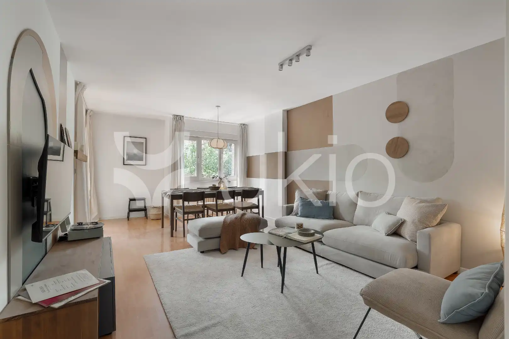 Living room of Apartments for rent in  Madrid Capital  with Air Conditioner, Heating and Terrace