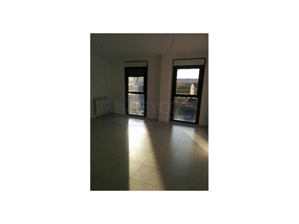 Dormitori de Apartament en venda en Briones amb Balcó