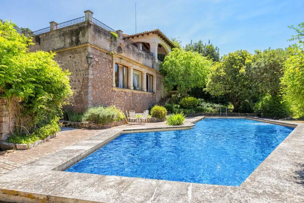Edificio en venta en Escorca