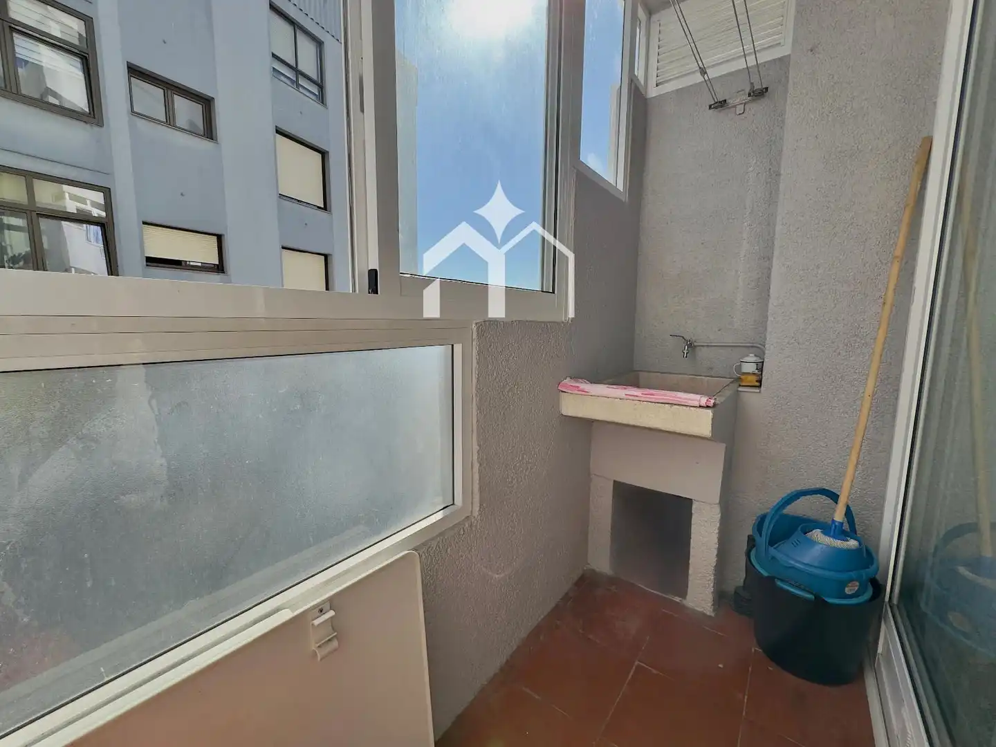 Terrassa de Pis en venda en Cangas  amb Calefacció, Parquet i Terrassa