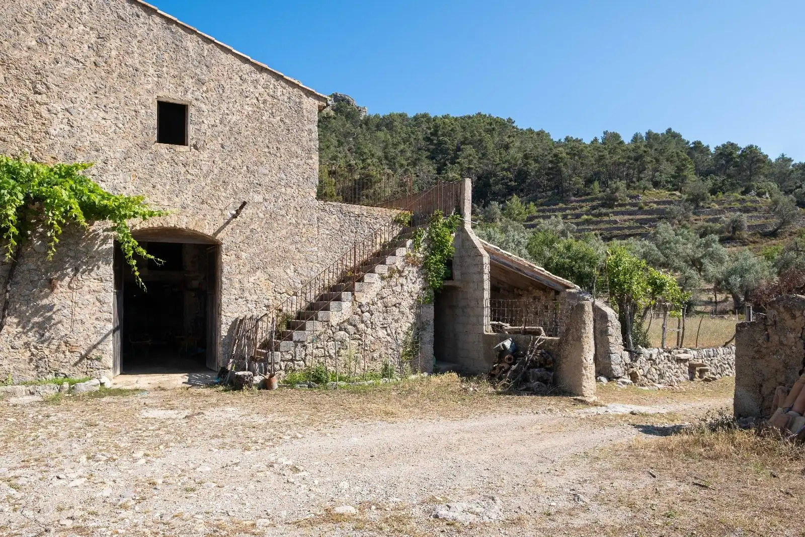 Vista exterior de Finca rústica en venta en Escorca con Jardín privado, Terraza y Trastero