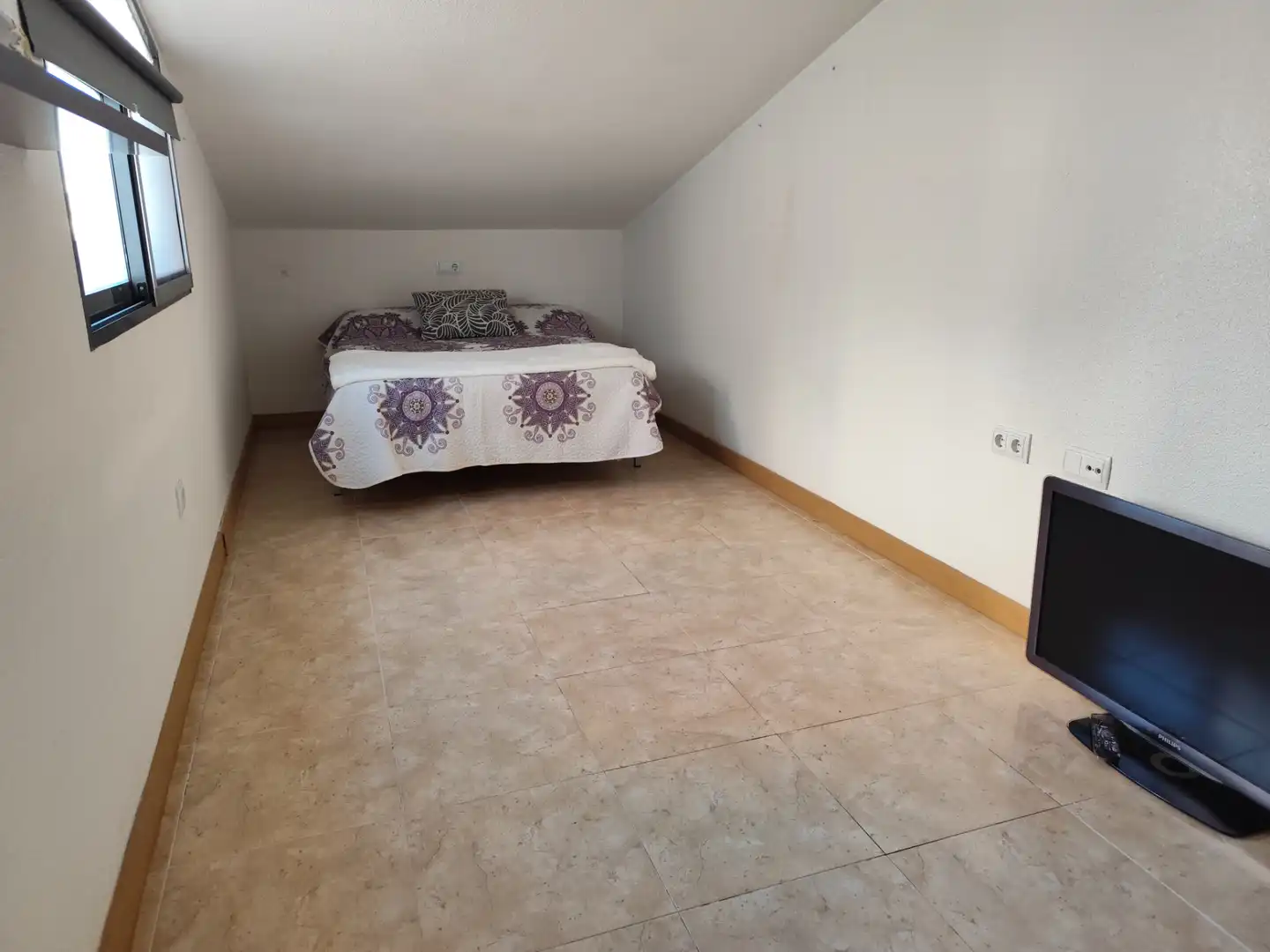 Habitación de Ático en venta en Murcia con Aire acondicionado, Terraza y Amueblado
