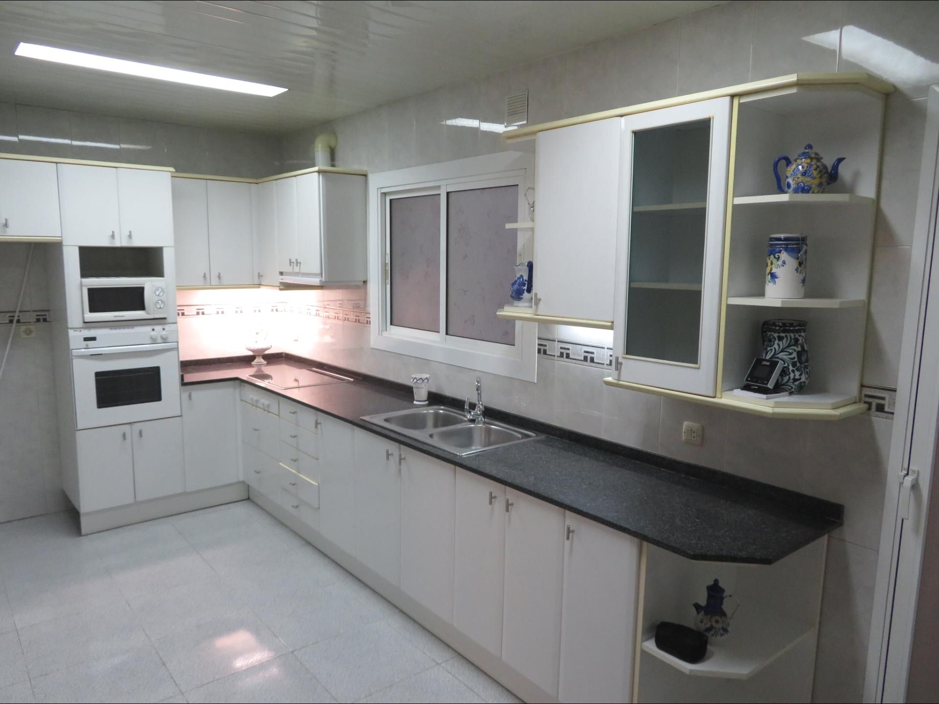 Pis de lloguer a Calle de Calàbria, Sant Antoni, Eixample