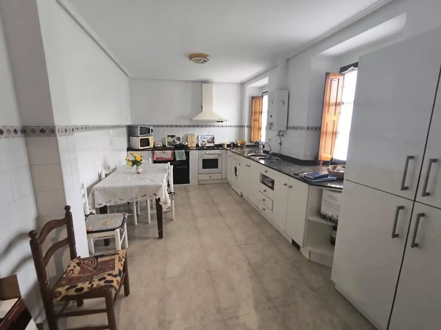 Küche von Country house zum Verkauf in Galdames mit Privatgarten, Terrasse und Balkon