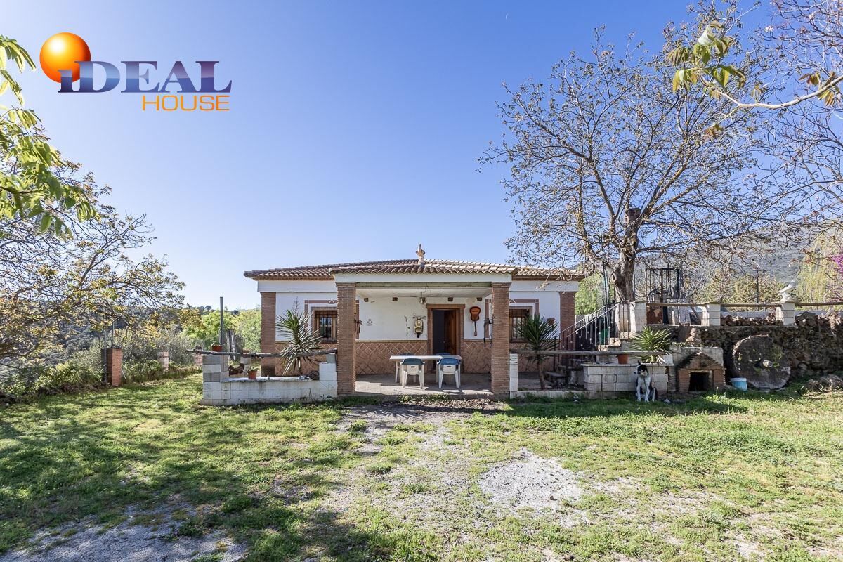 Country house zum verkauf in Arenas del Rey