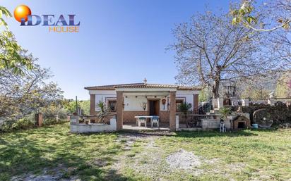 Country house for sale in Arenas del Rey
