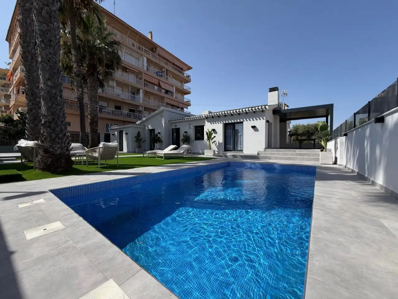 Villa mit Pool zum Verkauf in Playa del Acequión, Náufragos y Rocío del Mar, imagen 8