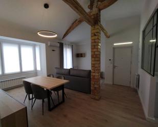 Sala d'estar de Apartament de lloguer en  Logroño amb Aire condicionat, Calefacció i Terrassa