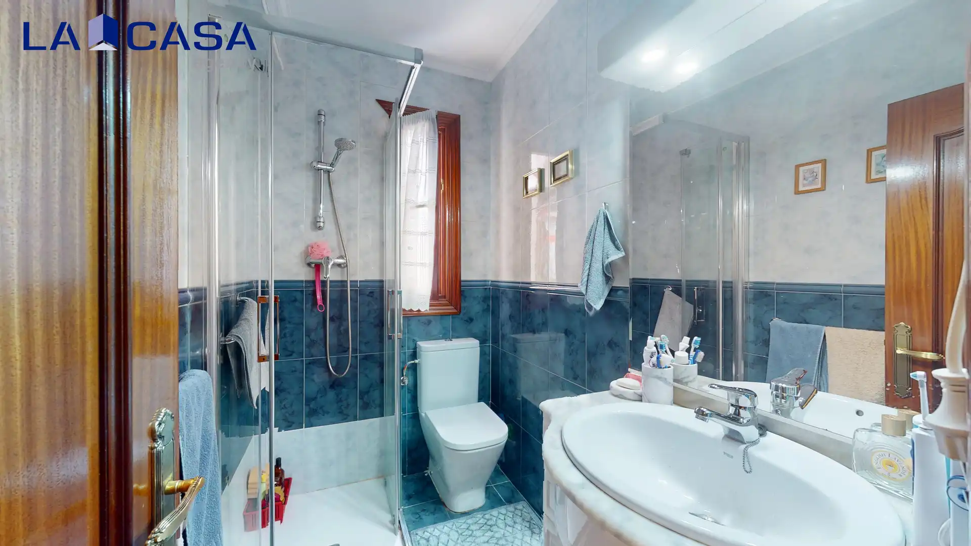 Bathroom of Flat for sale in Erandio  with Heating and Balcony