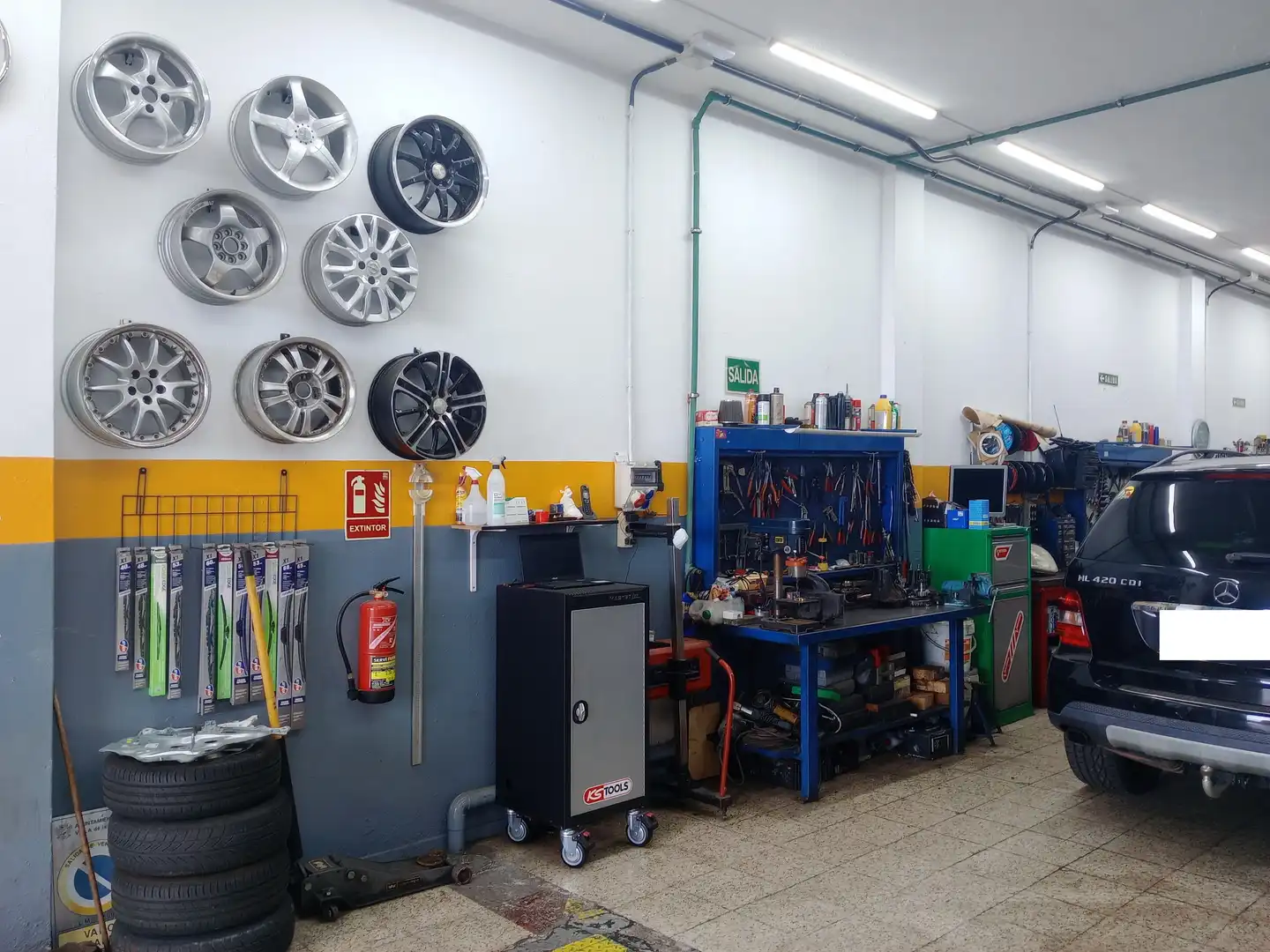 Industrial buildings for sale in La Orotava