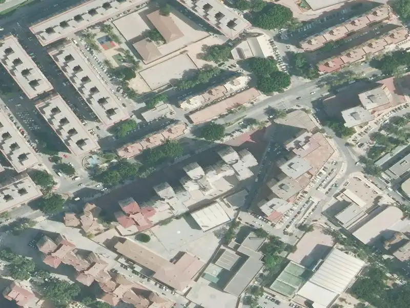 Appartamento in vendita a Avenida EUROPA, Nº 83, Planta 2, Puerta 1, imagen 2