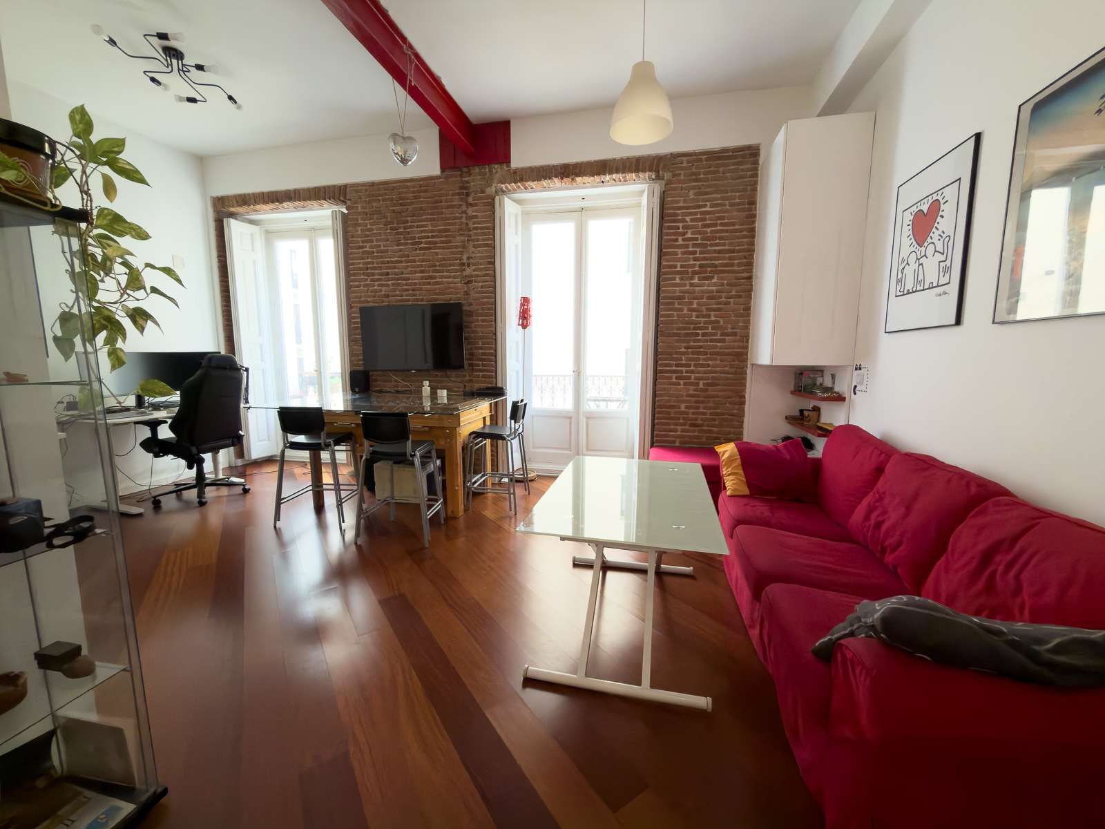 Living room of Apartment to share in  Madrid Capital  with Air Conditioner, Heating and Terrace