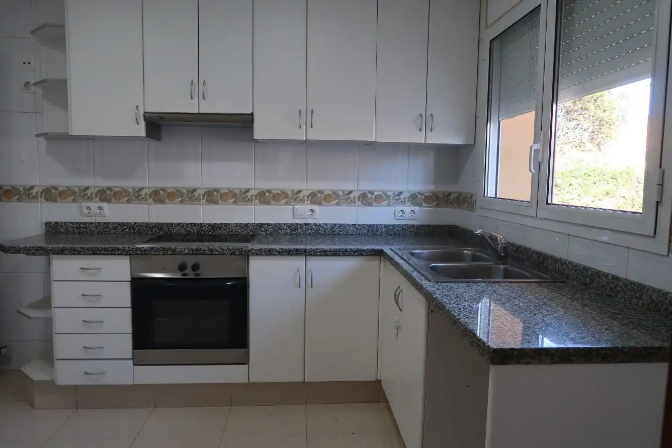Cuina de Casa o xalet de lloguer en Quart amb Calefacció i Jardí privat