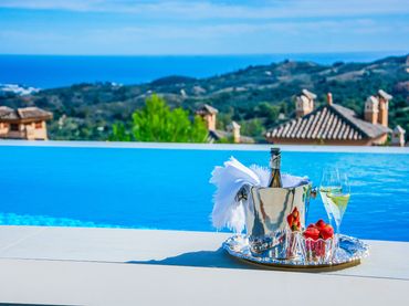 Villa con piscina in vendita a La Mairena