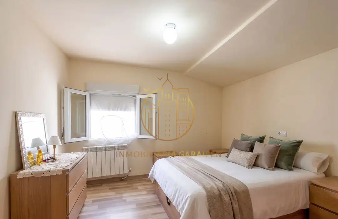 Bedroom of Houses for sale in Marcilla  with Heating and Terrace
