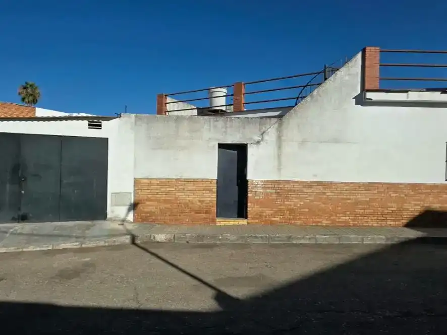 Vista exterior de Piso en venta en La Palma del Condado con Amueblado