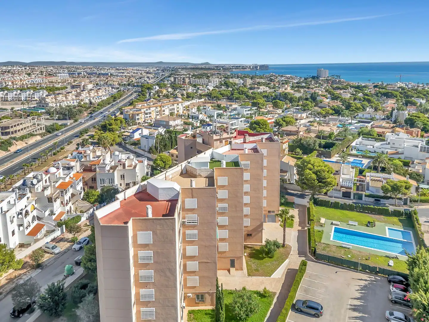 Apartamento con piscina en venta en La Zenia, imagen 32