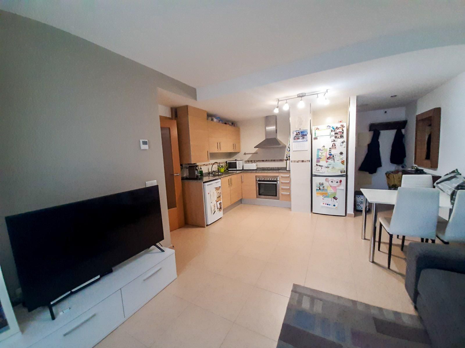 Kitchen of Flat for sale in Reus  with Air Conditioner, Heating and Storage room