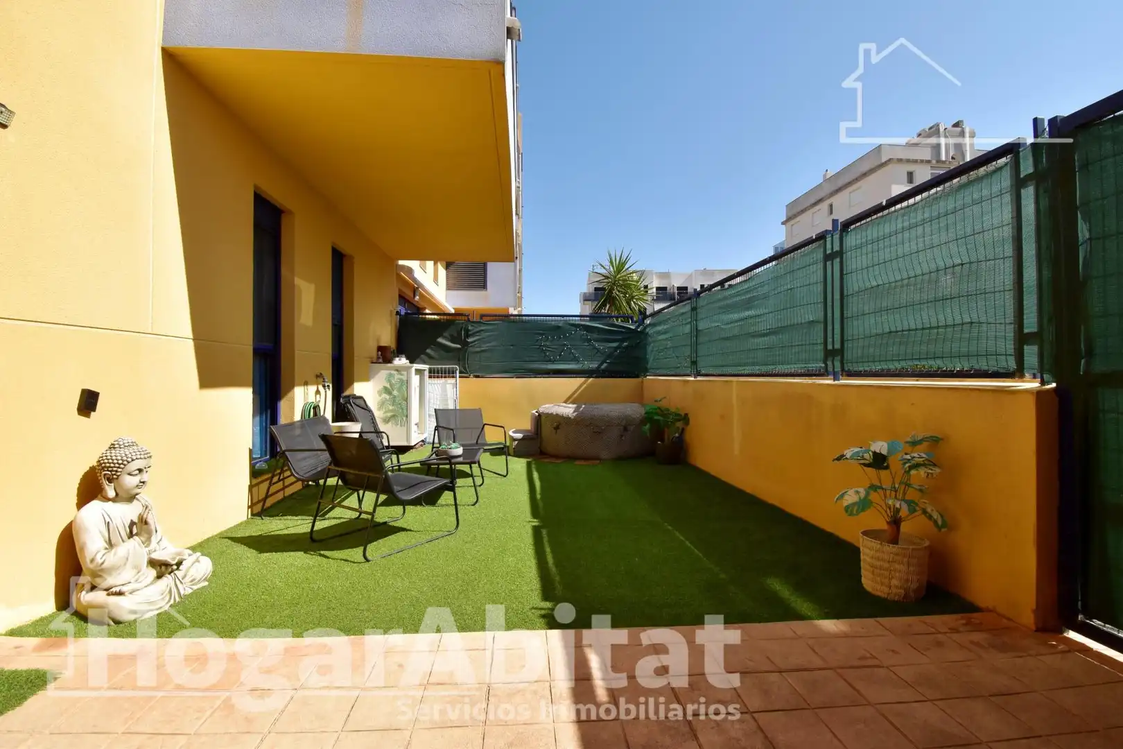 Vista exterior de Piso en venta en Bellreguard con Aire acondicionado, Calefacción y Jardín privado