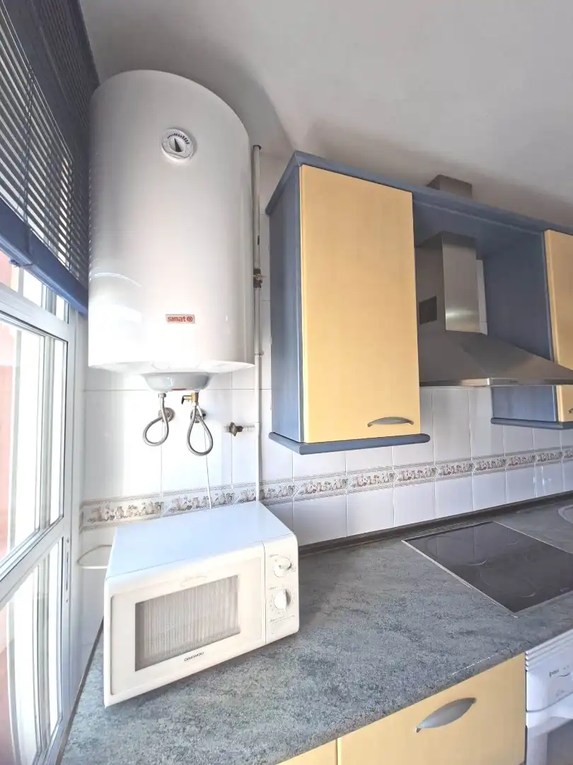 Piso con ascensor en venta en Poniente-Sur, imagen 4
