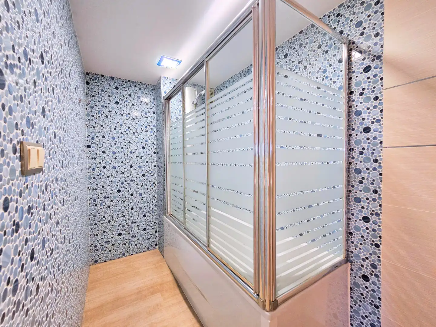 Baño de Piso en venta en Cartagena con Aire acondicionado, Calefacción y Trastero