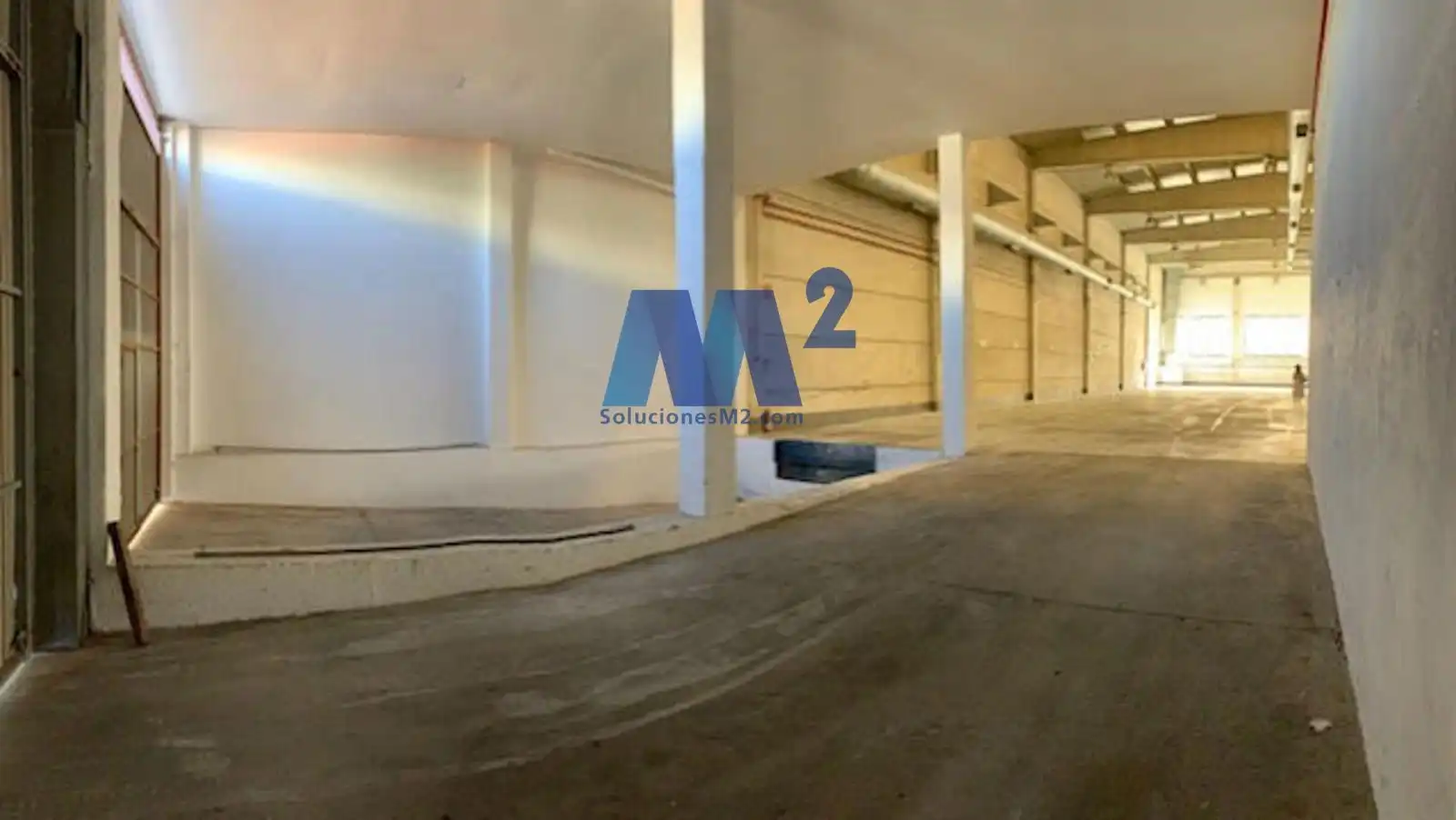 Aparcament de Nau industrial de lloguer en Madrid