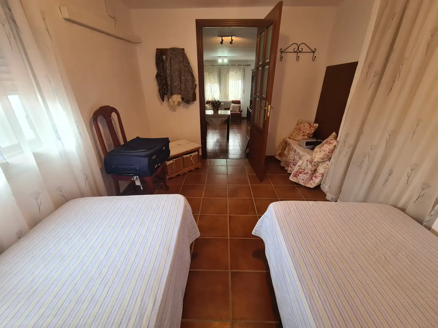 Habitación de Casa adosada en venta en Higuera de la Sierra con Aire acondicionado, Terraza y Trastero