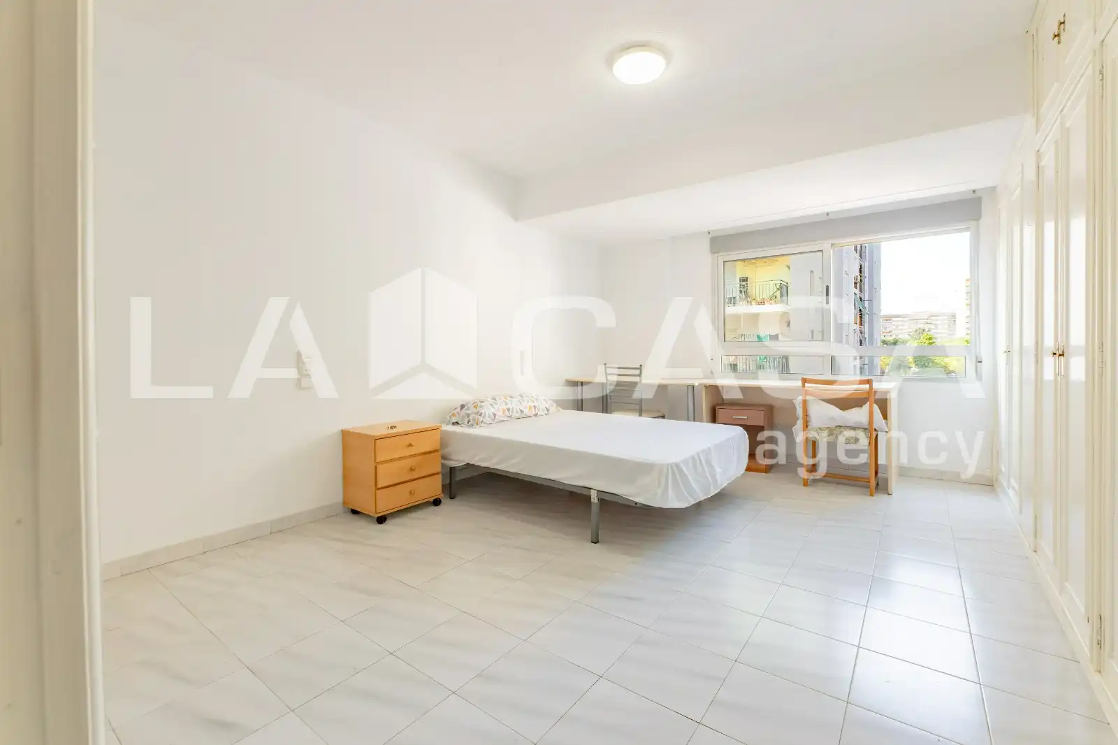 Piso con terraza en venta en Calle Campoamor, imagen 25
