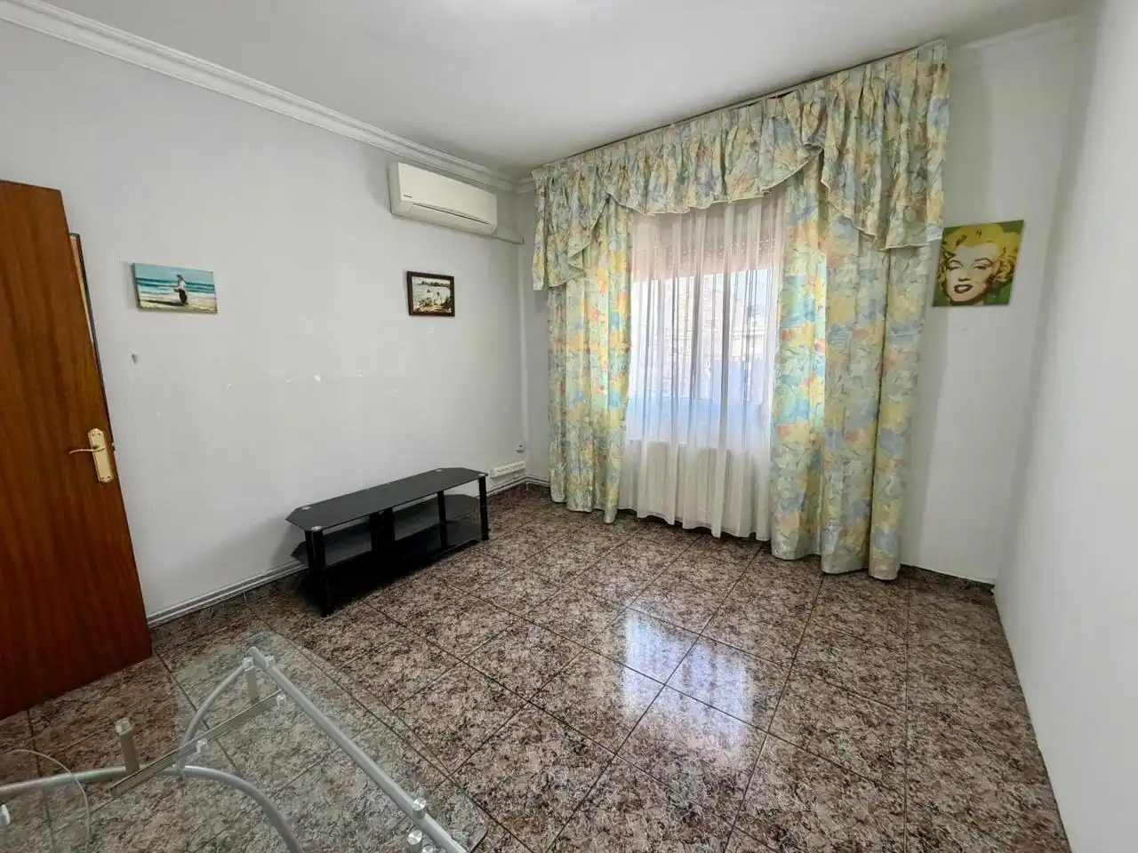 Habitación de Piso en venta en Montcada i Reixac con Aire acondicionado, Calefacción y Amueblado