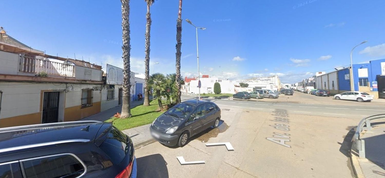 Parking of Single-family semi-detached for sale in Isla Cristina