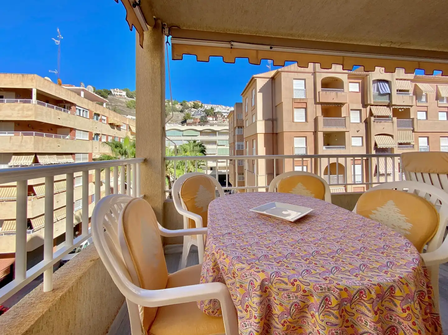 Terraza de Apartamento de alquiler en Velilla - Velilla Taramay
