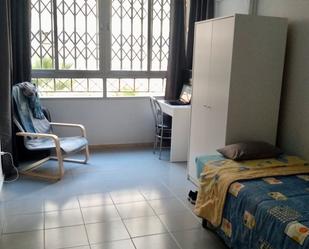 Bedroom of Study to rent in  Granada Capital  with Air Conditioner