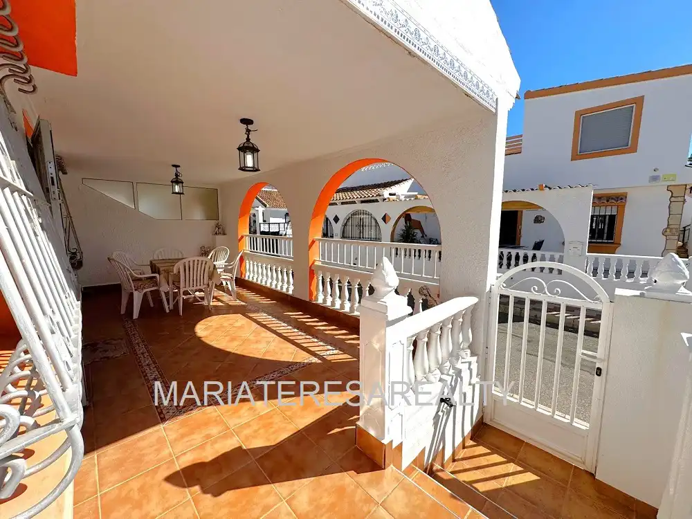 Casa aparellada amb piscina en venda a Los Narejos - Punta Calera, imagen 6