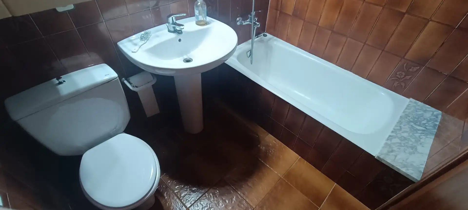 Baño de Piso en venta en Sant Celoni con Calefacción, Terraza y Horno