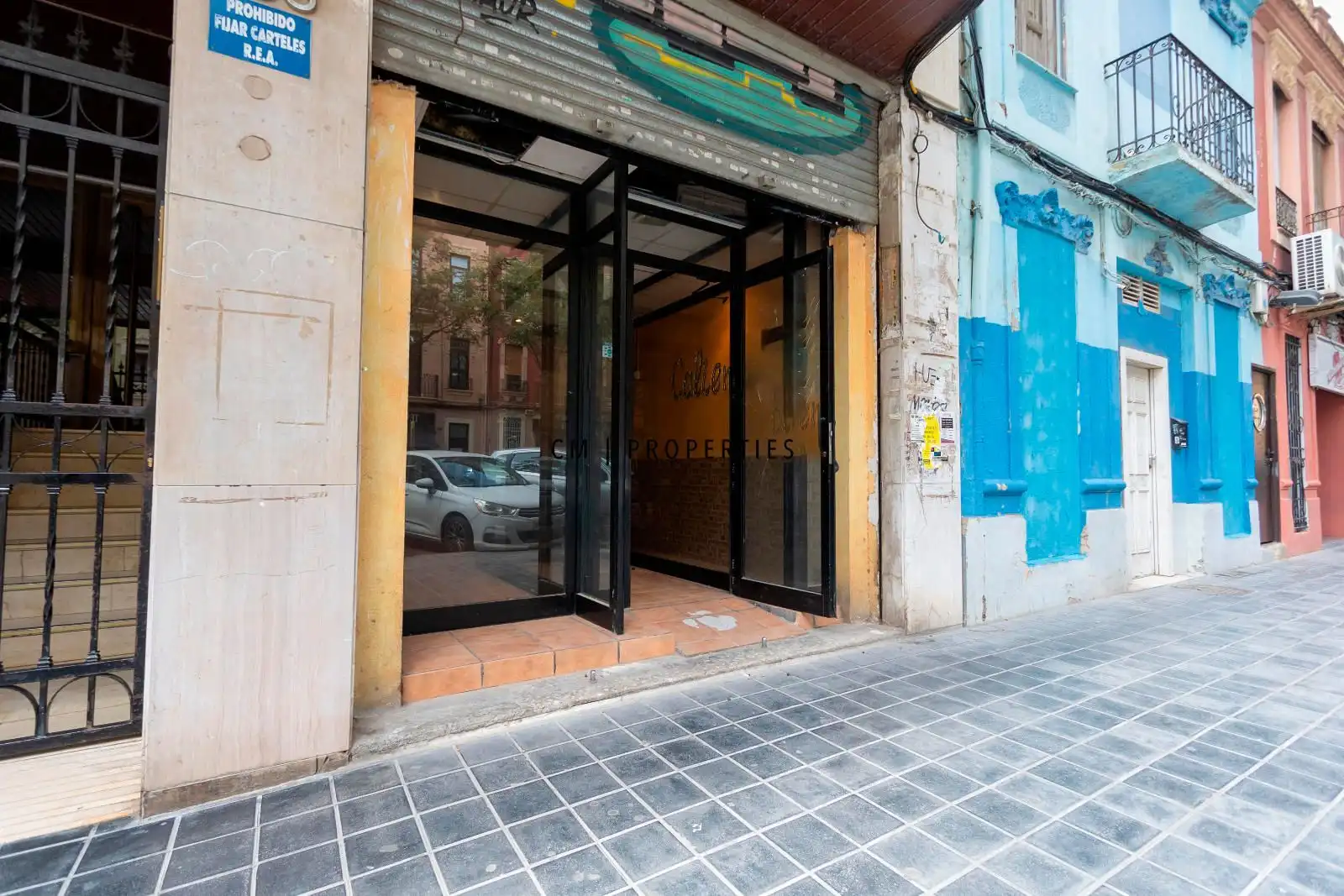 Local en venta en Valencia con Terraza
